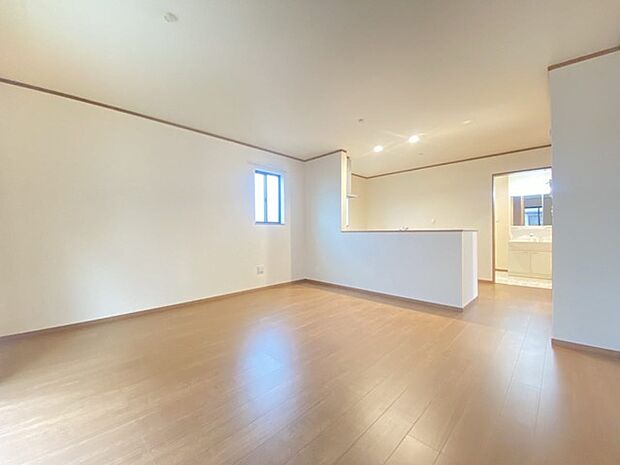 いつでも現地のご案内致します。お気軽にお声がけ下さい。