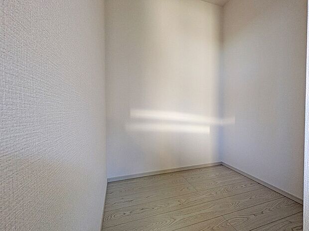 ウォークインクローゼットのある住まいで収納上手な生活。 