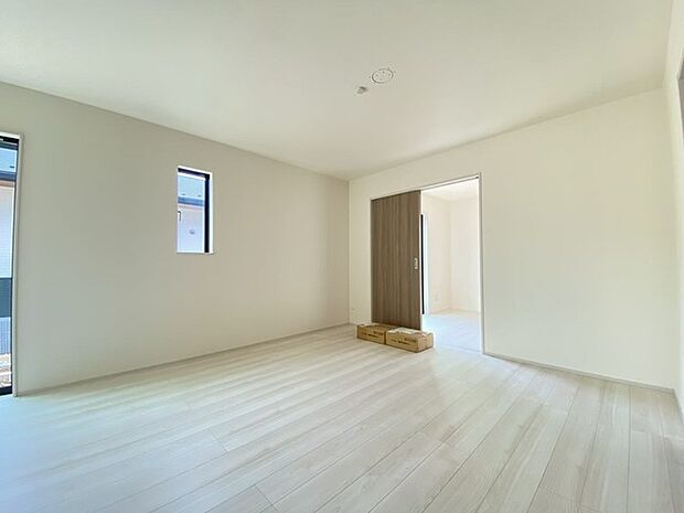 この部屋だれの部屋にしようかな、なんて会話を現地で楽しんでください。