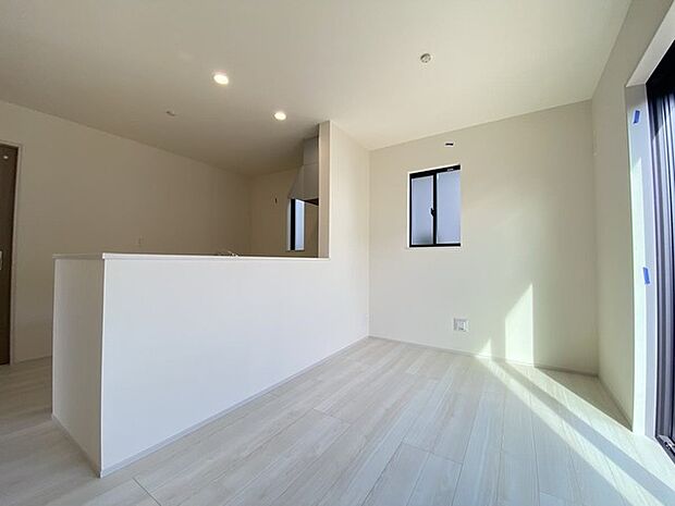 家族団らんの時間も増えそうな、くつろぎのLDK。