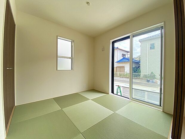 畳の香りがする和室は、癒しの空間になるかも。