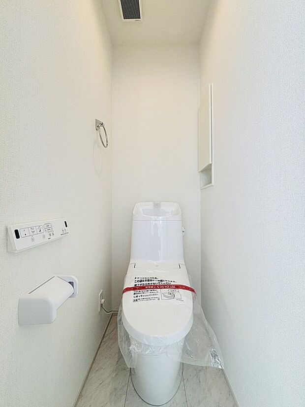 新築戸建てなら今や標準装備は当たり前。気持ちいいウォシュレット機能。