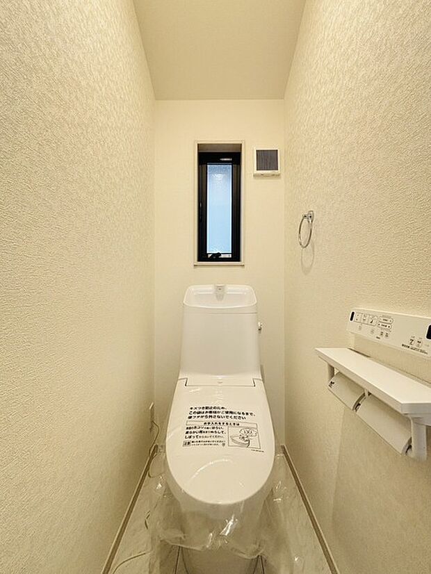 新築戸建てなら今や標準装備は当たり前。気持ちいいウォシュレット機能。 