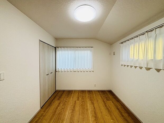 この部屋だれの部屋にしようかな、なんて会話を現地で楽しんでください。