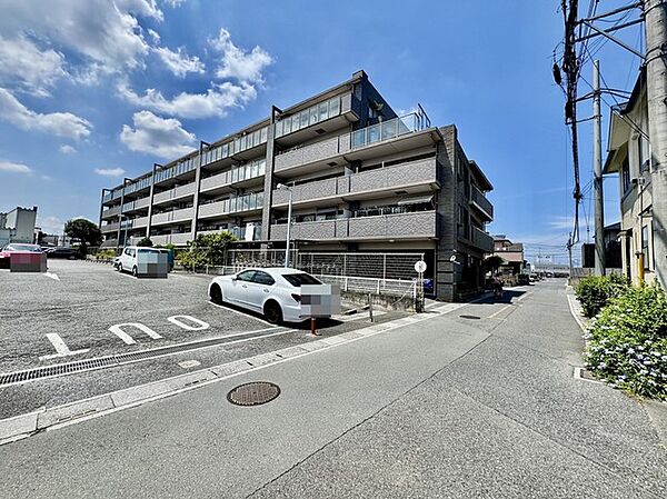 apartment 埼玉県北本市二ツ家３丁目
地図を見る