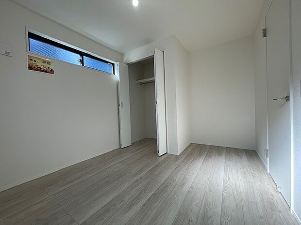 部屋ごとに設けた収納は、住みやすさへのこだわり。