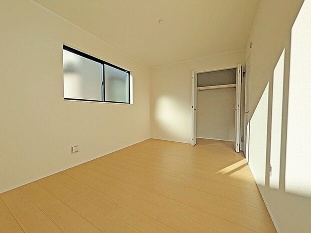 この部屋だれの部屋にしようかな、なんて会話を現地で楽しんでください。