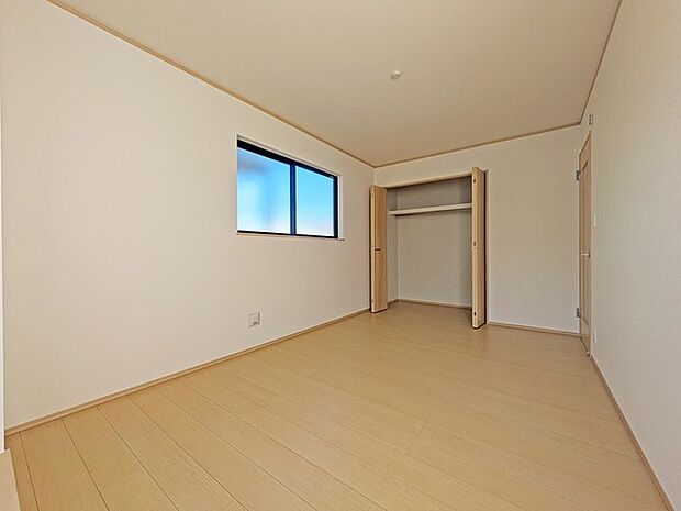 部屋ごとに設けた収納は、住みやすさへのこだわり。