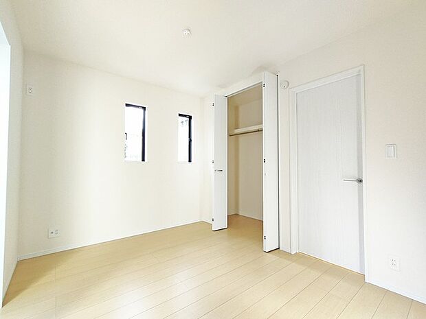 完成済み、実物をじっくりチェックできます。