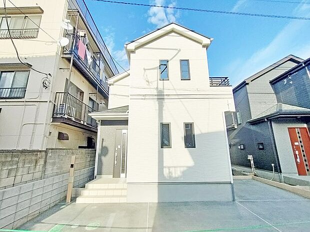 今なら建築中の住まいをご覧いただけます。構造体の質問もお気軽に。