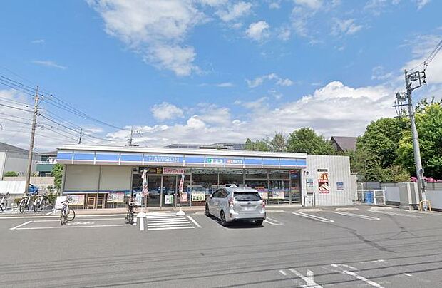 ローソンさいたま東門前南店(309m)