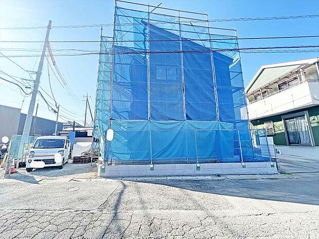 同じグレードで建てられた最寄りの完成物件を、参考にご覧になれます。