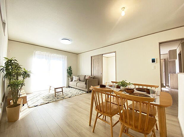 家族団らんの時間も増えそうな、くつろぎのＬＤＫ。 