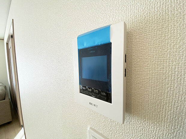 安心のＴＶモニター付きインターフォン。 