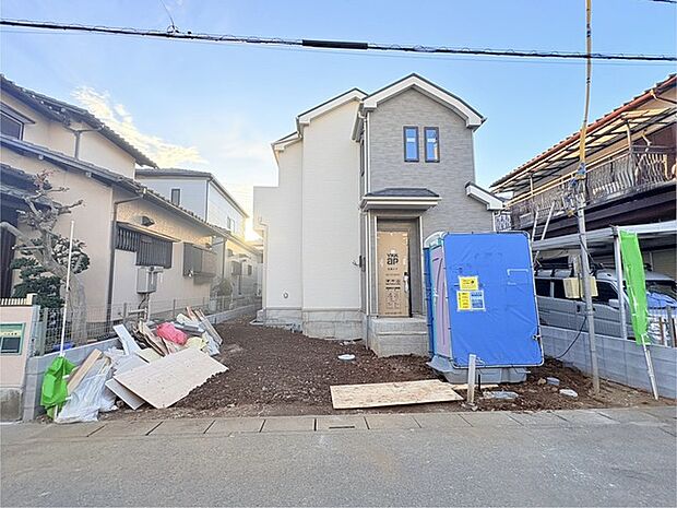 ＪＲ宇都宮線「東大宮」駅東口徒歩3分、提携駐車場もあります。エステート白馬東大宮店までお気軽にお問い合わせください。 