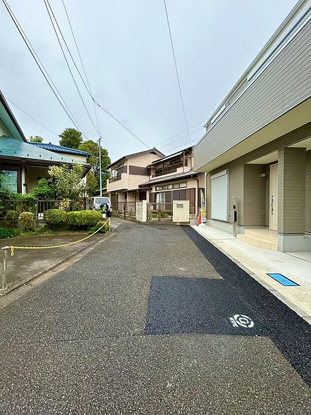 閑静な住宅地で、小さなお子様がいるご家族にも安心。