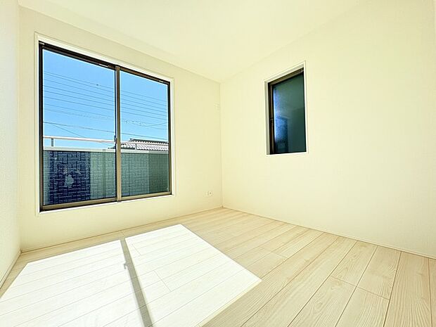 この部屋だれの部屋にしようかな、なんて会話を現地で楽しんでください。