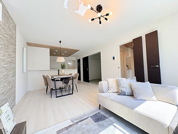 家族団らんの時間も増えそうな、くつろぎのＬＤＫ。 