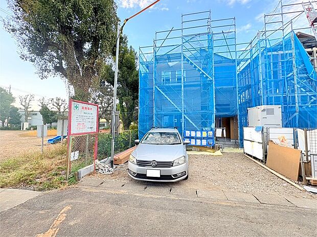 同じグレードで建てられた最寄りの完成物件を、参考にご覧になれます。
