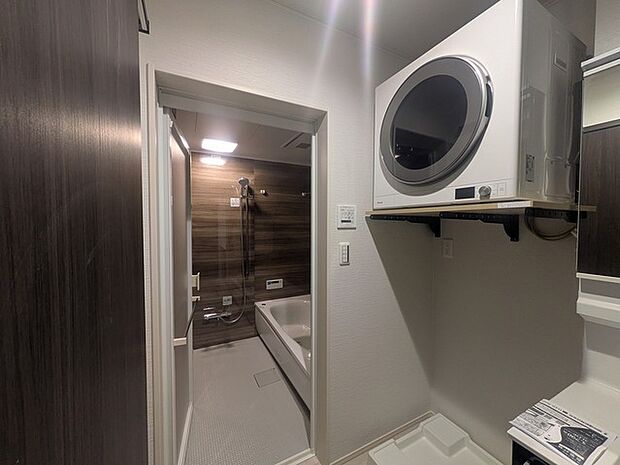 洗濯機防水パンがあります。