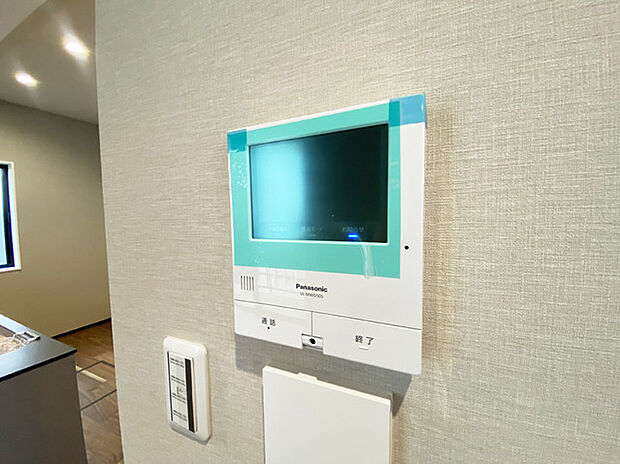 安心のＴＶモニター付きインターフォン。 
