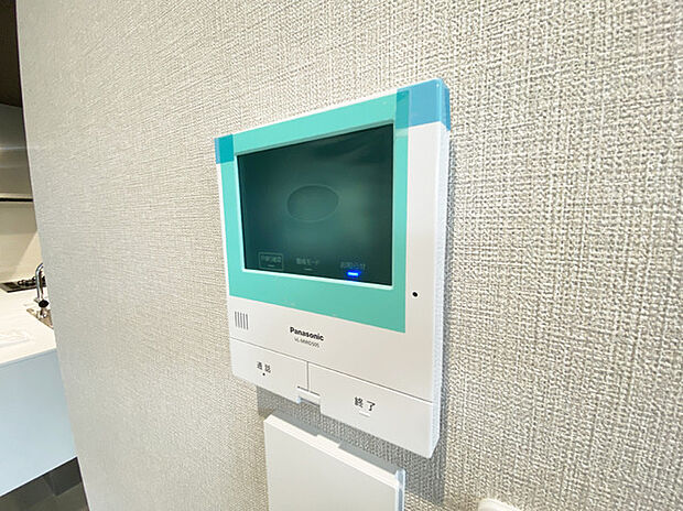 安心のＴＶモニター付きインターフォン。 