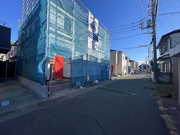 同じグレードで建てられた最寄りの完成物件を、参考にご覧になれます。