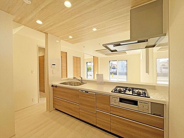 キッチンの性能が上がれば、いつものお料理も楽しくなりますね。 