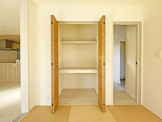 和室の収納は、やっぱり押入れがしっくりきます。 