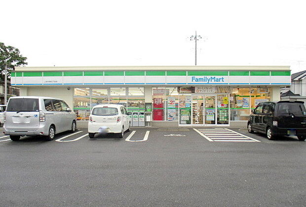 ファミリーマート中妻5丁目（300m）