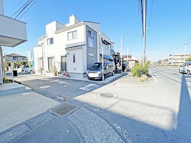 南道路に面した住まいは、お客様の自慢になるかも知れません。
