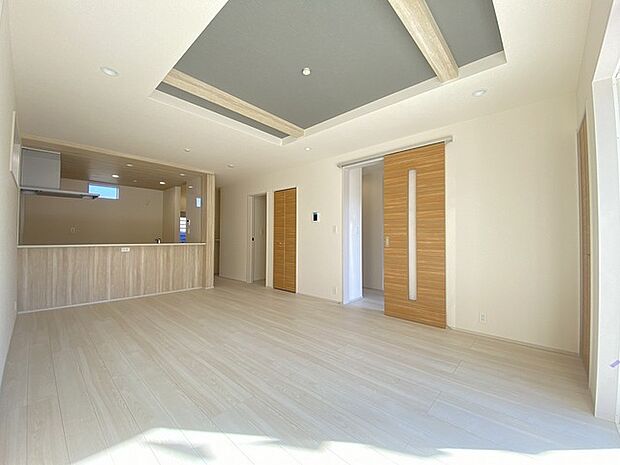 家族団らんの時間も増えそうな、くつろぎのＬＤＫ。 