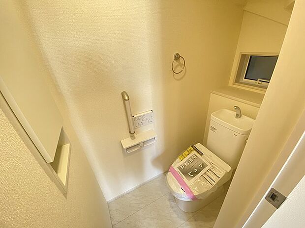 新築戸建てなら今や標準装備は当たり前。気持ちいいウォシュレット機能。