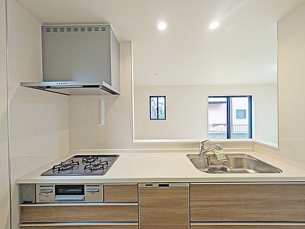 お料理を効率的に、楽しく。あったらいいなをかなえてくれるシステムキッチン。