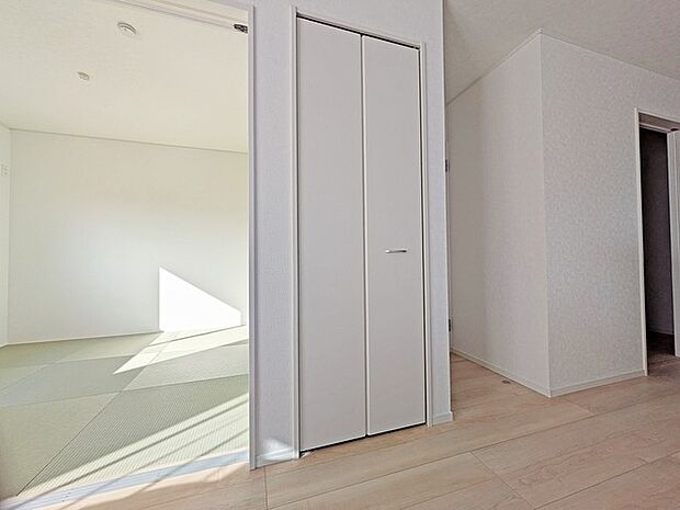 「ＬＤＫのここにも収納！」と思える場所に。あるとうれしい共用収納。 