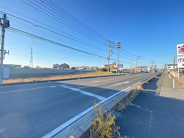 基礎から完成済みの住まいまで、各工程をご確認いただけます。 