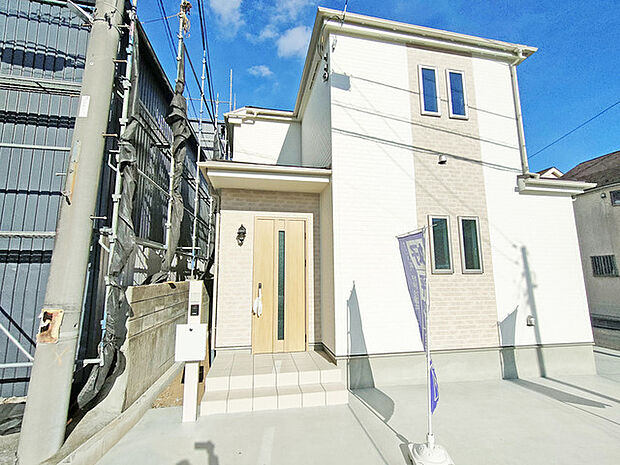 ＪＲ宇都宮線「東大宮」駅東口徒歩3分、提携駐車場もあります。エステート白馬東大宮店までお気軽にお問い合わせください。 