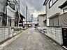 周辺：周辺の街並み（80m）