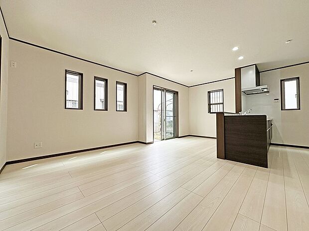 家族団らんの時間も増えそうな、くつろぎのＬＤＫ。 