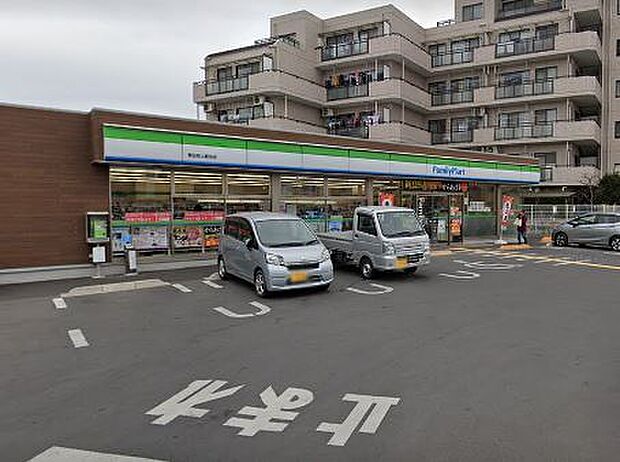 ファミリーマート 春日部上蛭田店(390m)