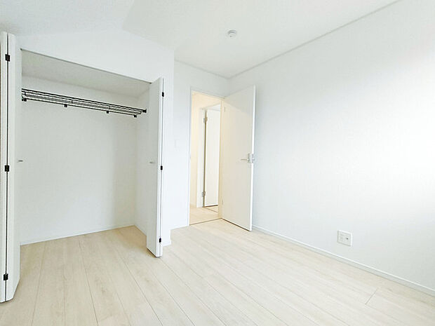 この部屋だれの部屋にしようかな、なんて会話を現地で楽しんでください。