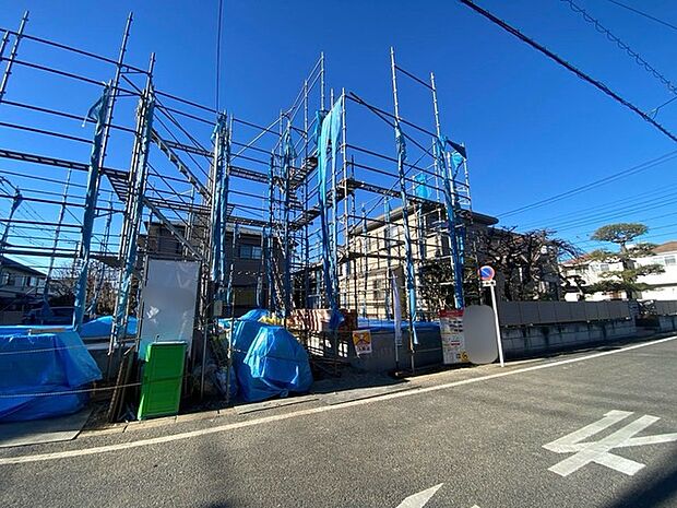 車の通りも少ない閑静な住宅地。子育てにも、第二の人生にも。 