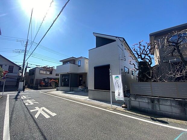 車の通りも少ない閑静な住宅地。子育てにも、第二の人生にも。 