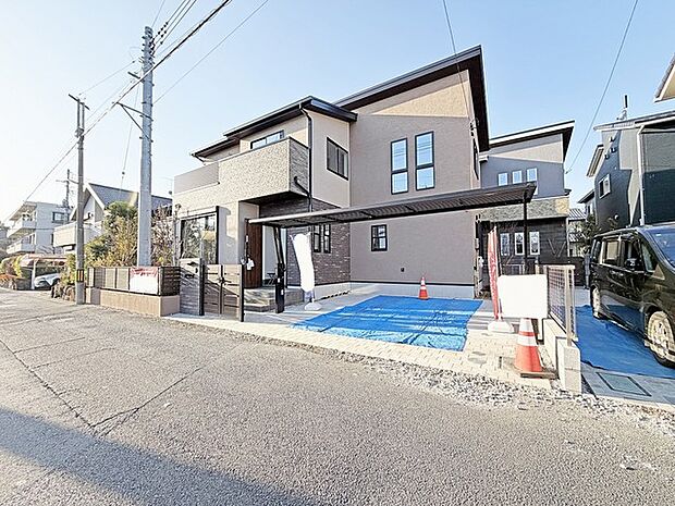 ウェブや資料からでは得られないヒントがたくさん見つかる完成物件です。 