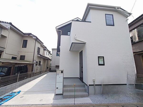 車の通りも少ない閑静な住宅地。子育てにも、第二の人生にも。