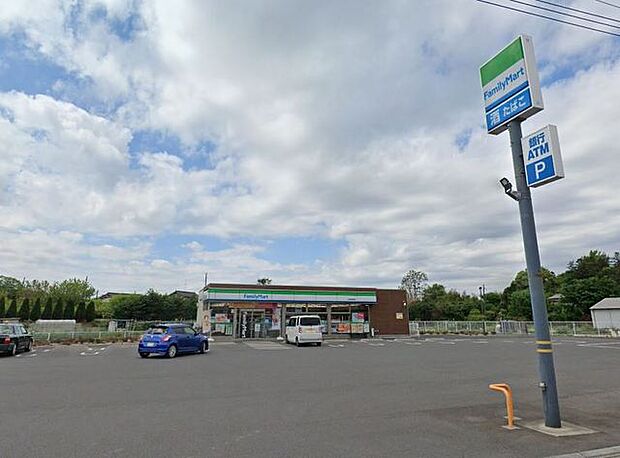 ファミリーマート蓮田南新宿店（597m）