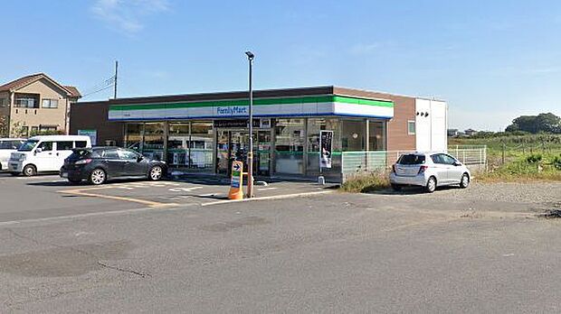 ファミリーマート 久喜吉羽店（730m）