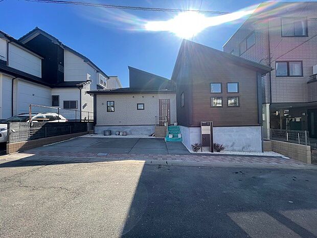 車の通りも少ない閑静な住宅地。子育てにも、第二の人生にも。 