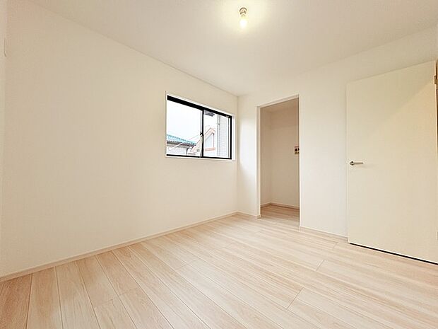 この部屋だれの部屋にしようかな、なんて会話を現地で楽しんでください。