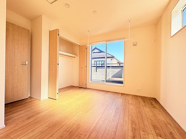 完成済み、実物をじっくりチェックできます。